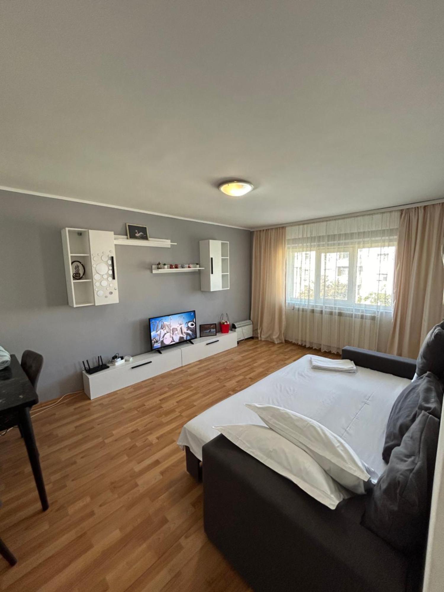 Sj Apartment 图尔恰 外观 照片